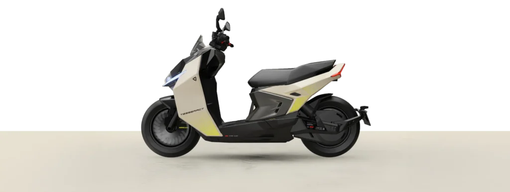 performance-desk-banner a white and black scooter